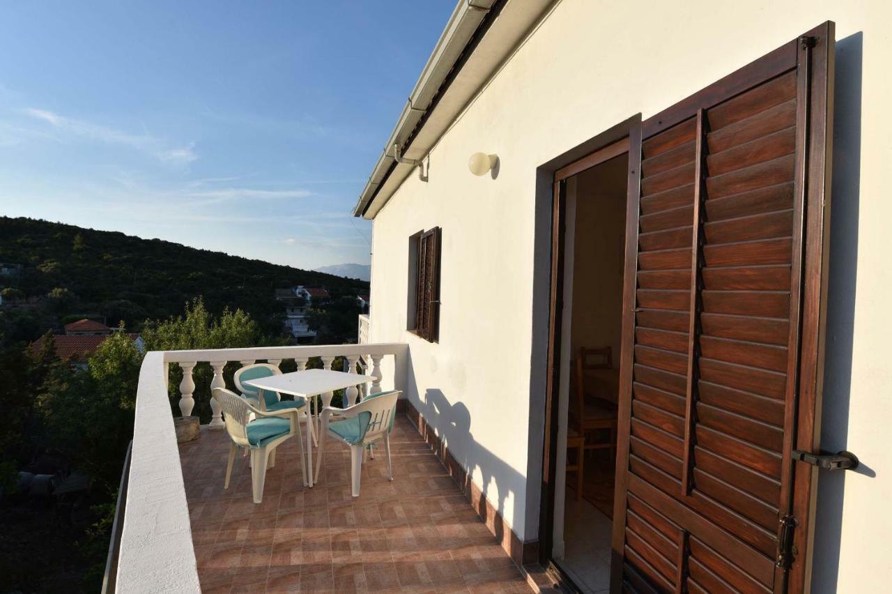 Apartmani Marko Gdinj Екстериор снимка